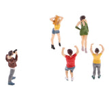 Max 5pcs 1:64 Resin Figures The Playing Field People Group for Micro-Scenes A