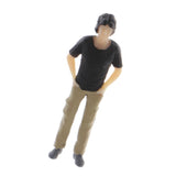 Max 1:64 Figures Diorama Repair Factory Middle-aged Uncle Both hands in pocket