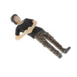 Max 1:64 Figures Diorama Repair Factory Middle-aged Uncle Lean against car