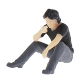 Max 1:64 Figures Diorama Repair Factory Middle-aged Uncle Sitting and smoking