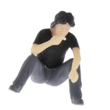 Max 1:64 Figures Diorama Repair Factory Middle-aged Uncle Sitting and smoking