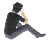 Max 1:64 Figures Diorama Repair Factory Middle-aged Uncle Sitting and smoking