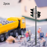 Maxbell 2Pcs Plastic Model Traffic Light Railway for OO Scale HO Scale I Scale 1:32
