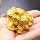 Maxbell Resin Feng Shui Money Frog Wealth Statue Lucky Gifts for Tabletop Decor Aureate