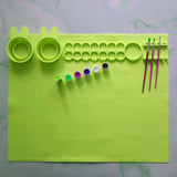 Maxbell Silicone Craft Mat for Watercolor Kids Painting, Art Jewelry Necklace Making green