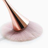 Maxbell Cute Fluffy Makeup Loose Powder Blusher Bronzer Brush Makeup Cosmetic Brush