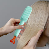 Maxbell Hairdressing Brush Clean Scalable Detangling Brush for Short Curly Hair blue