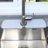 Maxbell Faucet Wrap Around Mat Kitchen Sink Splash Guard Behind Faucet 46x14CM