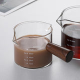 Maxbell Glass Measuring Cup Double Spouts Temperature Resistant for Wine Bar Liquid