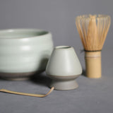 Maxbell Japanese Matcha Whisk Holder Matcha Scoop Ceramics Matcha Whisk Holder green