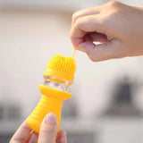 Maxbell Seasoning Dispenser Bottle 550ml Restaurant with Handle Kitchen Tool Yellow