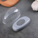 Maxbell Manual Garlic Press Ginger Mincer Kitchen Tool for Fruits Carrots