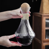 Maxbell Red Wine Decanter Handmade Glass Decanter for Restaurant Outdoor Events Cafe Style A
