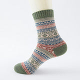 Mens Thick Winter Wool Socks Soft Warm Socks Casual Crew Socks Army Green