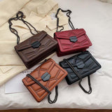 Women Chain Messenger Shoulder Bag Clutch Wallet Crossbody Bag Wine Red