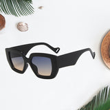 Oversized Sunglasses UV Protect Eyeglasses Stylish Sun Glasses Black