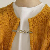 Maxbell Fashionable Clip Fastener Brooch Cloak Clasps for Neckerchief Women Dresses Bronze