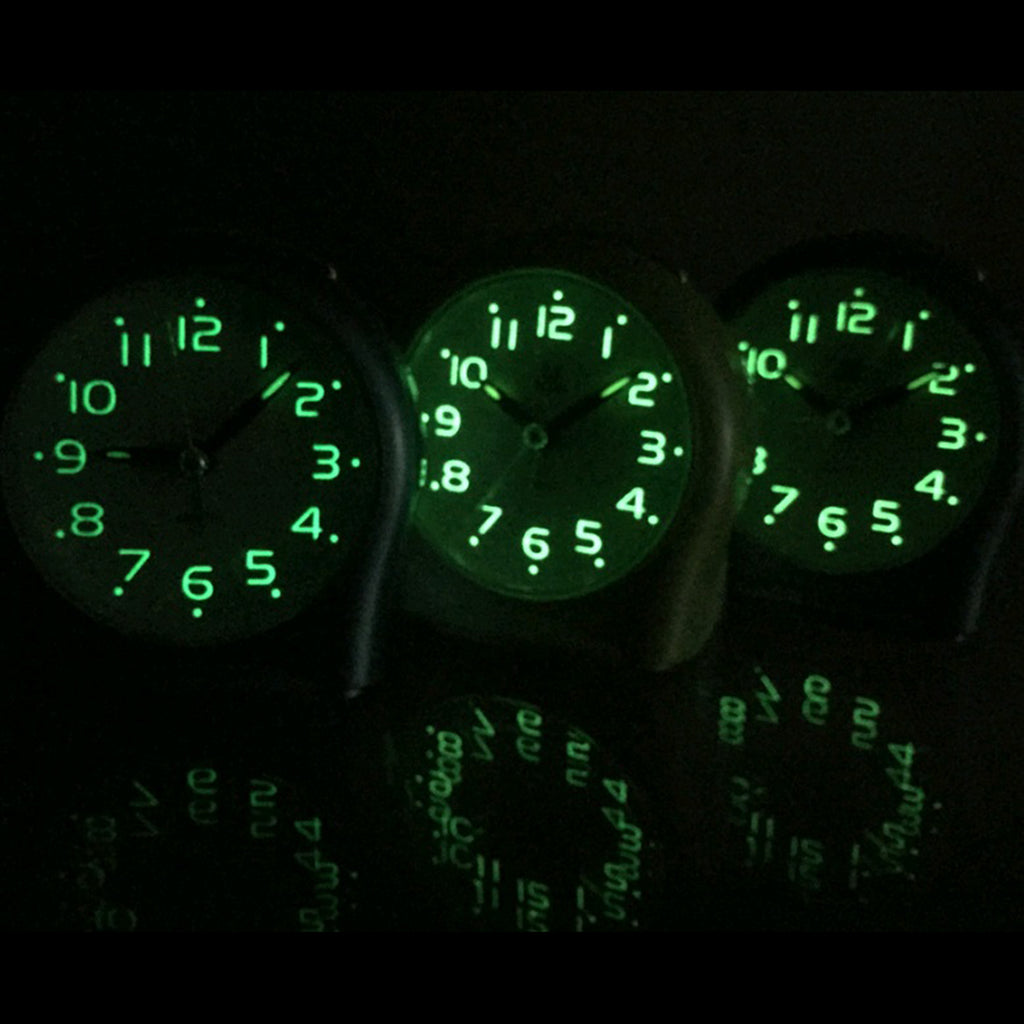 Luminous Mute Alarm Clock Bedside Clock with Snooze Function 4 Colors Silver