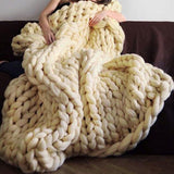 Maxbell Thick Knitted Wool Throw Blanket Chunky Sofa Blanket Kids Adults Beige
