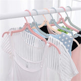 Maxbell Portable Travel Clothes Hanger Folding Sweater Business Trip Green