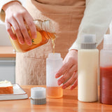 Maxbell Salad Dressing Bottle Ketchup Dispenser with Scale Cover for Restaurant 175ml white