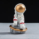 Maxbell Spaceman Figurine Educational Themed Art for Themed Party Decor Housewarming Sitting on Planet