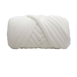 Maxbell 1kg Velvet Chunky Yarn Arm Knitting Rug Making Hand Knit Pet Bed Crocheting White
