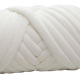 Maxbell 1kg Velvet Chunky Yarn Arm Knitting Rug Making Hand Knit Pet Bed Crocheting White