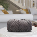 Maxbell 1kg Velvet Chunky Yarn Arm Knitting Rug Making Hand Knit Pet Bed Crocheting Deep Gray