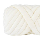 Maxbell Chunky Yarn Durable Comfortable for Crocheting Hand Knitting Weaving White