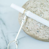 Max Smoking Cigarette Finger Ring Smoker Cigarette Hand Holder for Lady Golden