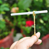 Max Smoking Cigarette Finger Ring Smoker Cigarette Hand Holder for Lady Golden