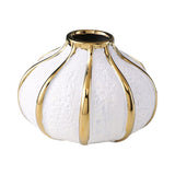 Maxbell Ceramic Vase Desktop Vase Decorative Art Vases for Mantel Wedding Home Decor 15.3cmx10.5cm