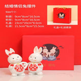 Maxbell 2Pcs Rabbits Statues Resin Decorative Couple Figurines for Christmas Wedding