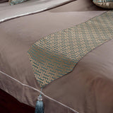 Max Modern Bed Runner Bedding Scarf Protection for Bedroom Hotel Wedding Room L - Aladdin Shoppers