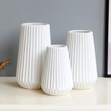 Maxbell Ceramic White Vase Ornament Porcelain Statue Figurine Photo Prop Garniture L - Aladdin Shoppers