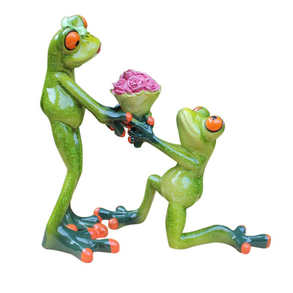 Maxbell Frog Decoration Animal Resin Crafts Lay Flowers Figurines Kawaii Crafts Wedding Decoration Love Cute Couple Figurine - Aladdin Shoppers
